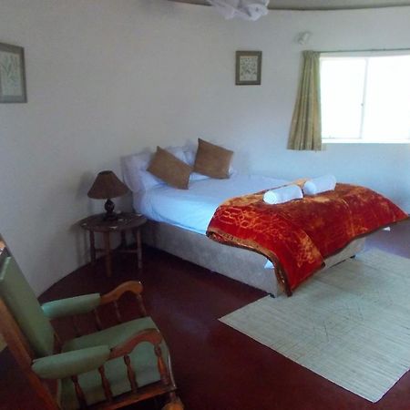 Limerick Cottages Bulawayo Buitenkant foto