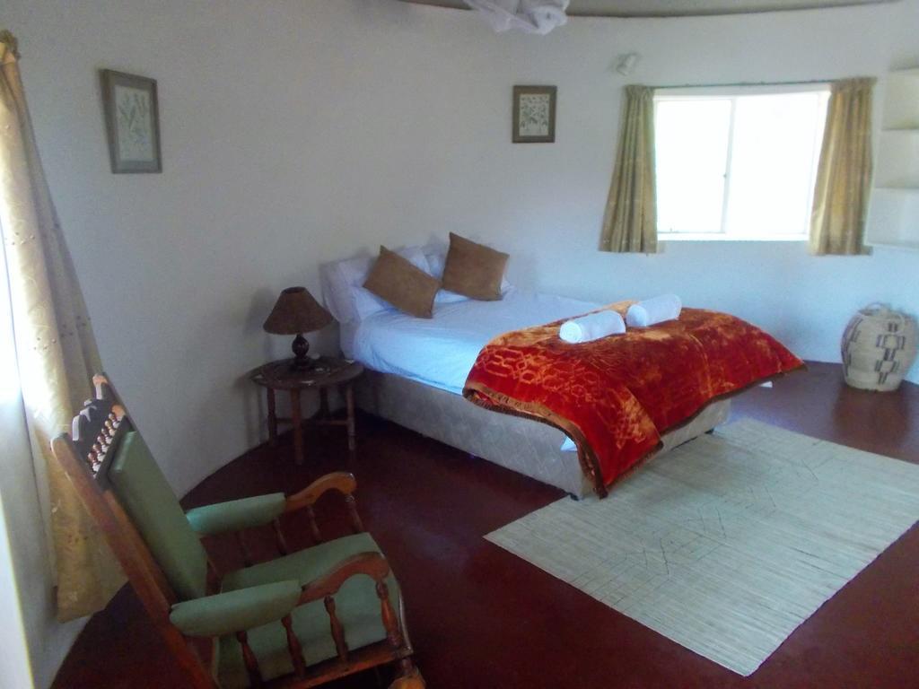 Limerick Cottages Bulawayo Buitenkant foto